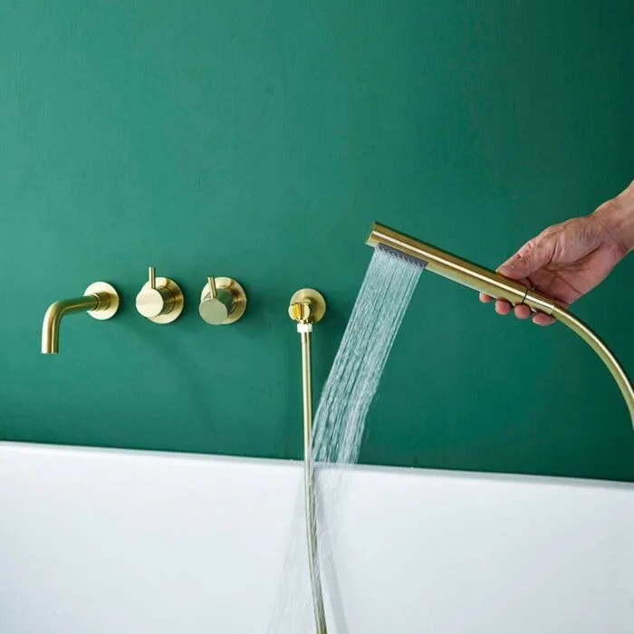 Gold Concealed Bathtub Faucet - Image 7