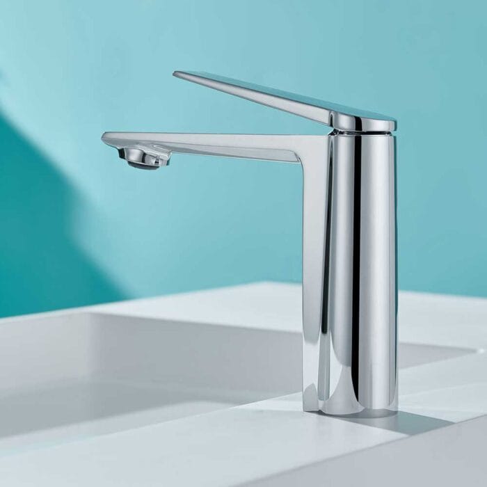 Singel Handle Chome Bathroom Faucet - Image 5