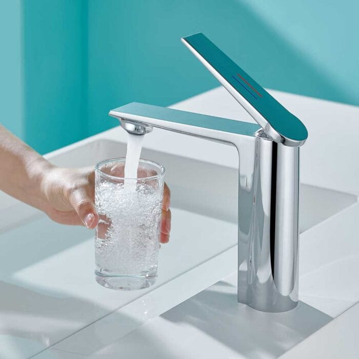 Singel Handle Chome Bathroom Faucet - Image 3